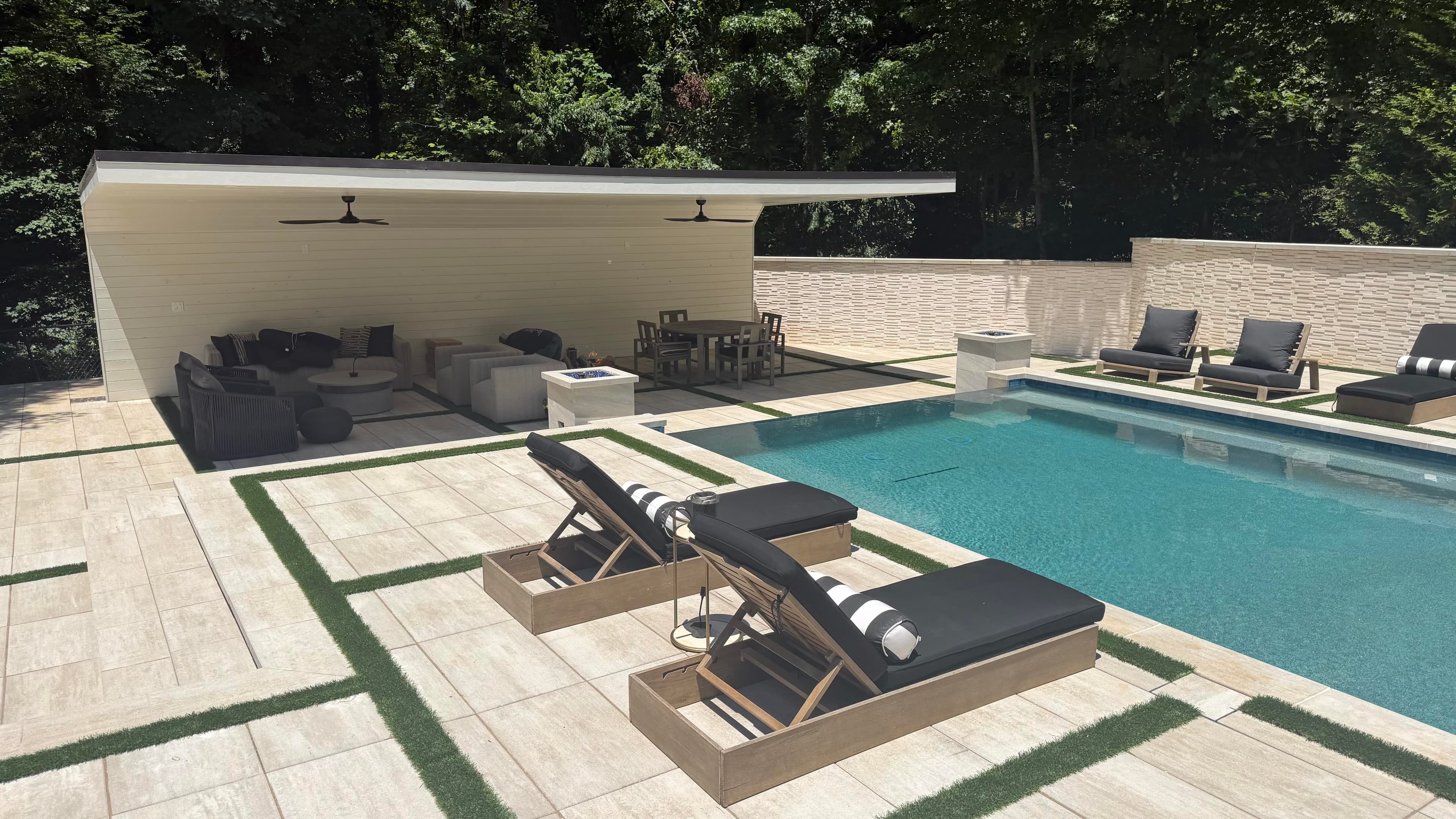 Backyard Bliss in Buckhead - Image 3